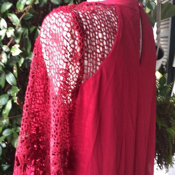 Burgundy wine 🍷 color dress with embroidered 3/4 sleeves - Picture 7 of 15